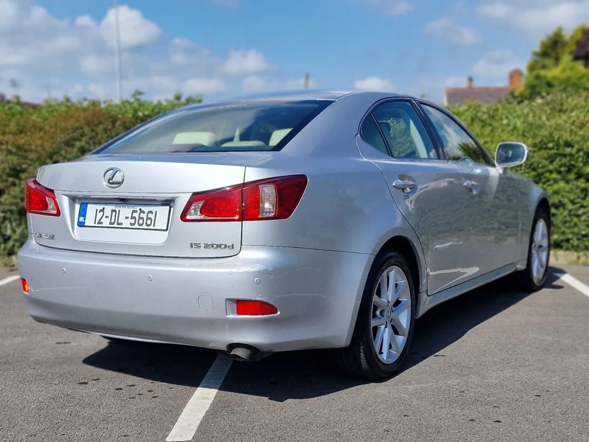 Lexus IS200 *Reserved* - Image 3