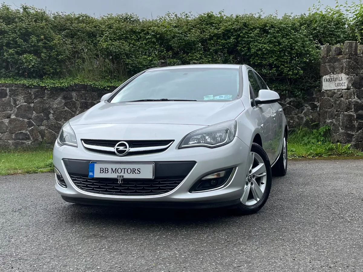 Opel Astra 1.7CDTI 16v. Nct 02/26 - Image 4