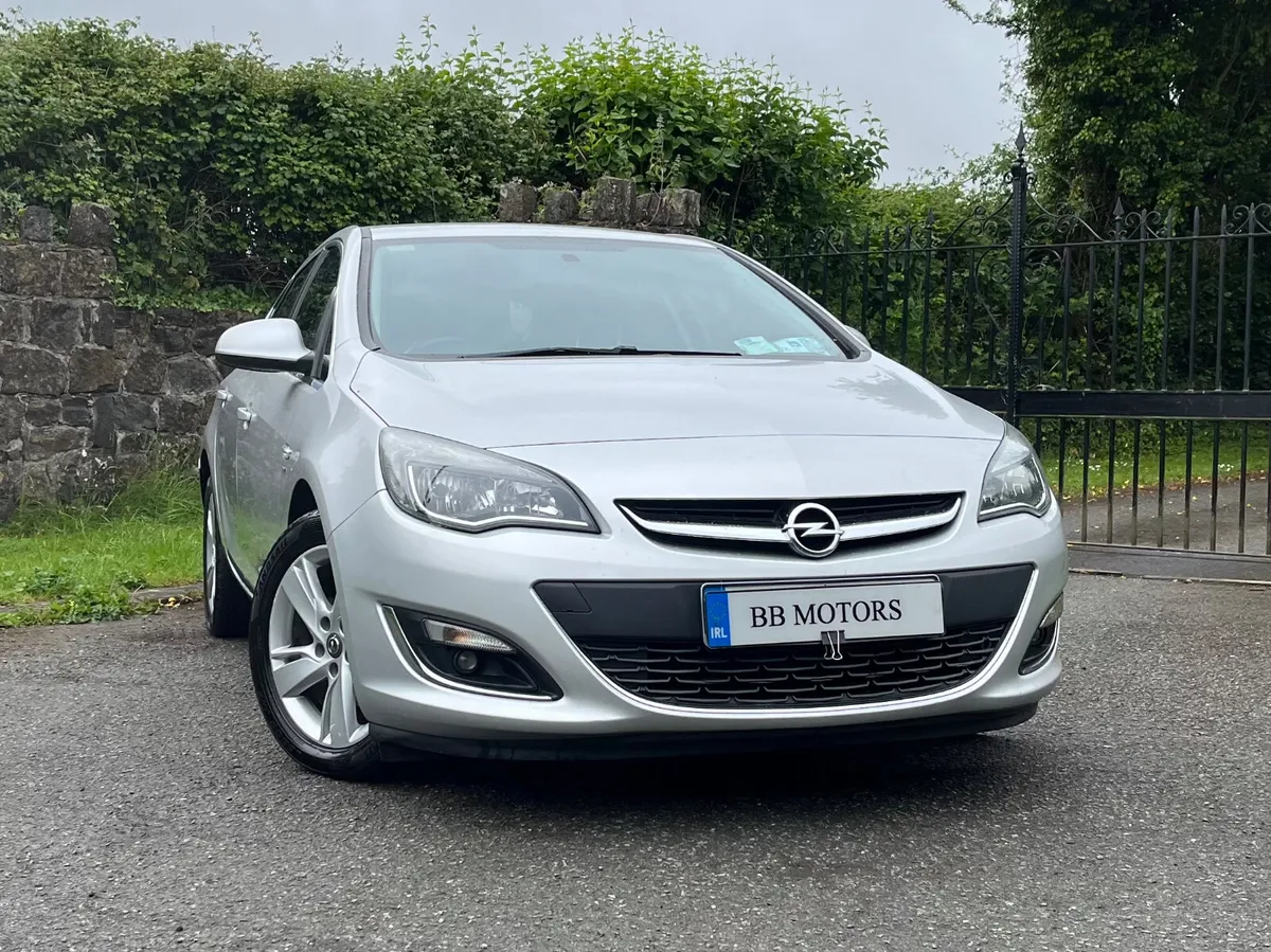 Opel Astra 1.7CDTI 16v. Nct 02/26 - Image 2