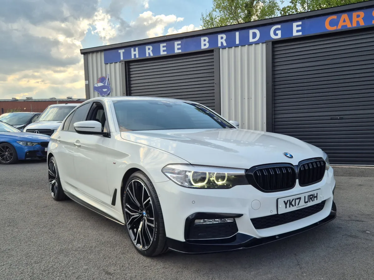 2017 BMW 520D M-SPORT AUTO  FSH, 2 KEYS - Image 2