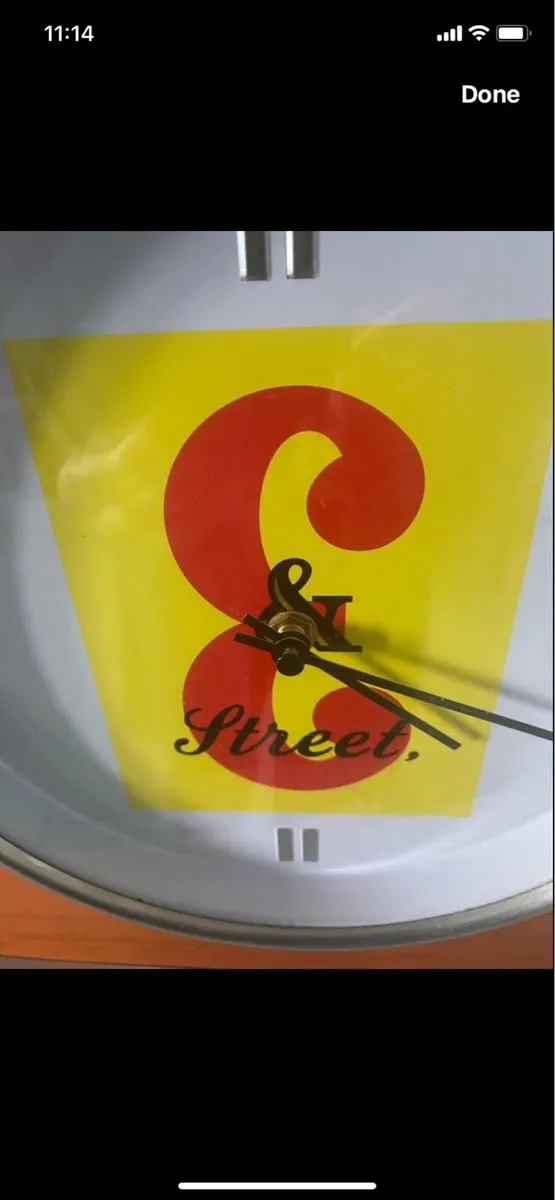 J & B Bar Clock - Image 2