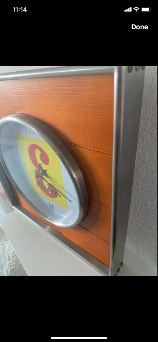 J & B Bar Clock - Image 3