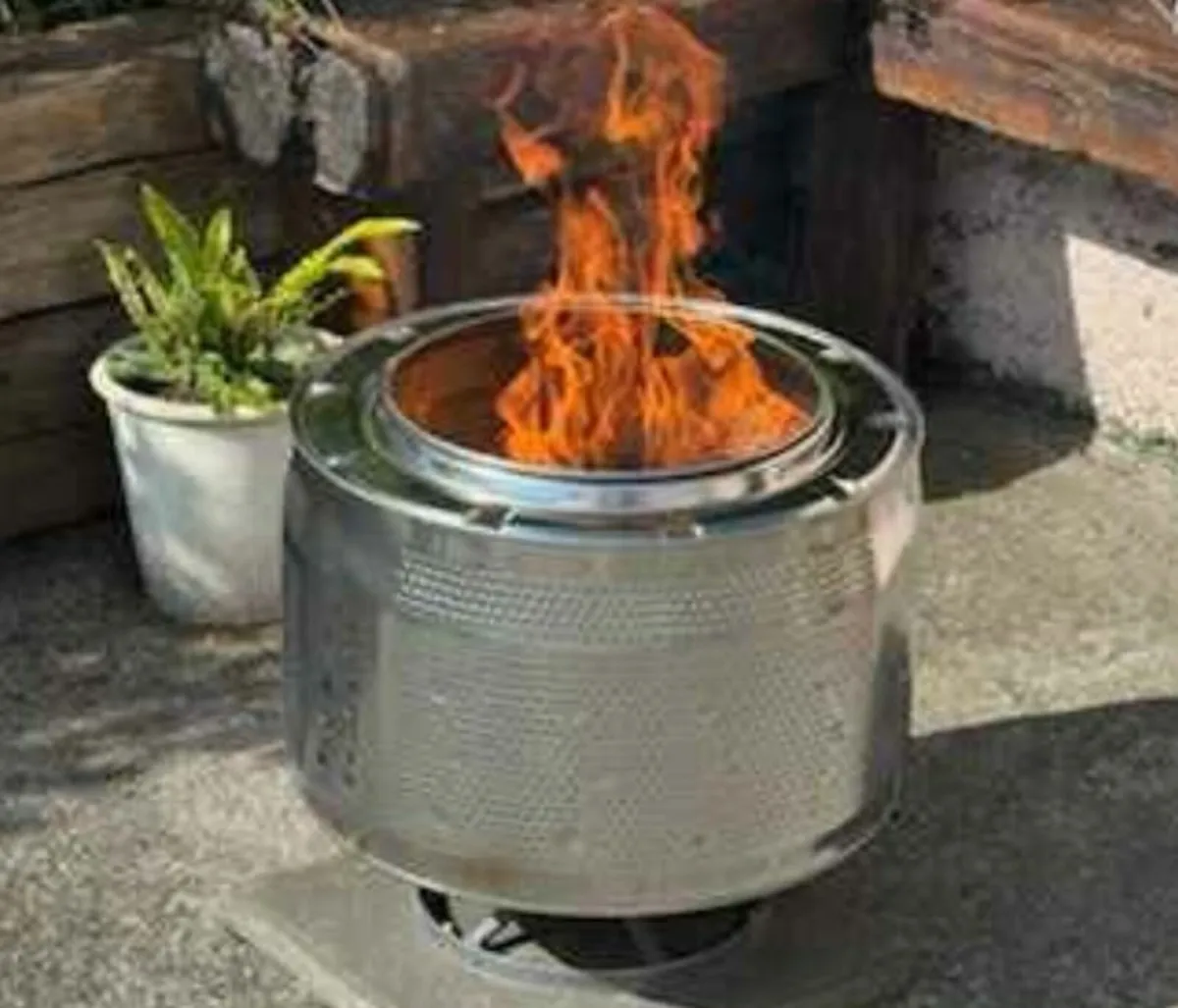 Outdoor garden fire pit/bbq - Image 3
