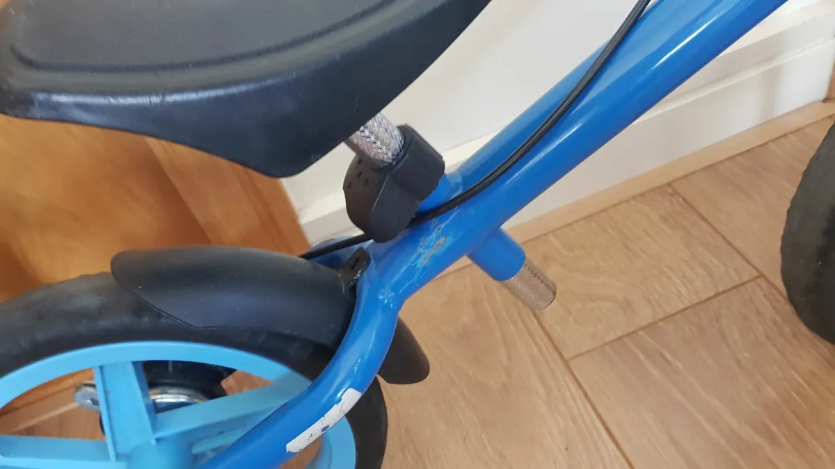Kids balance bike - Image 4