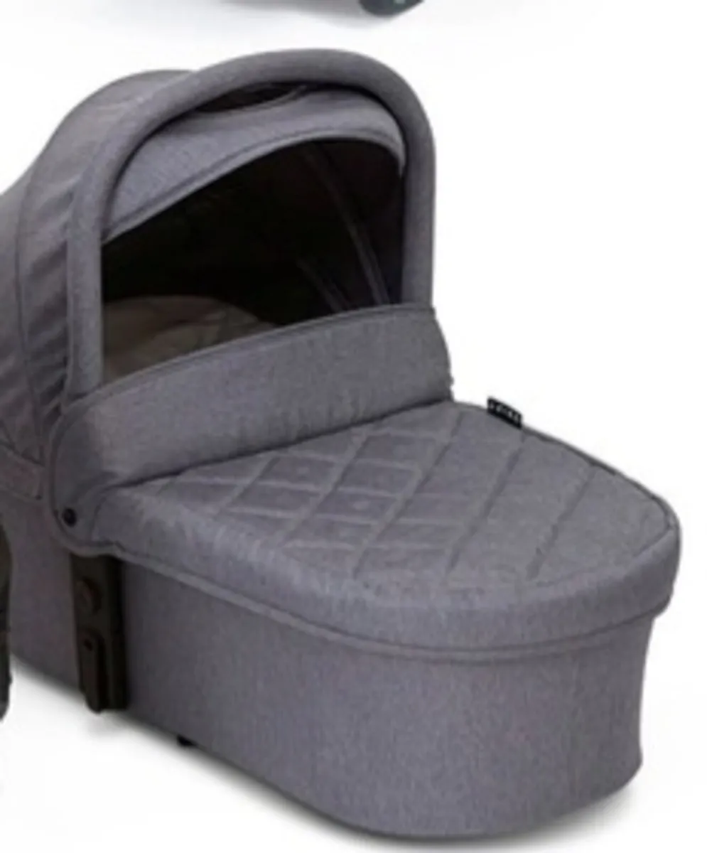 Baby elegance drift carrycot - Image 1
