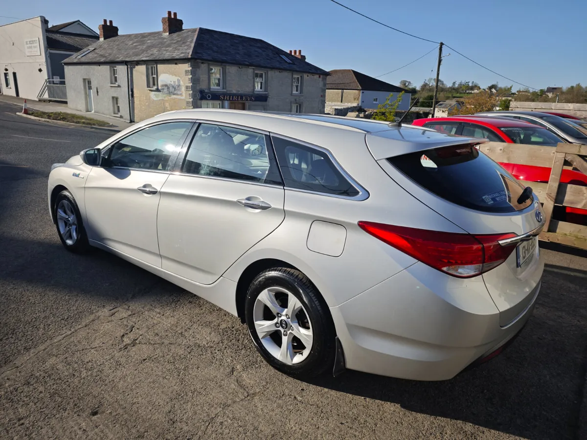 Hyundai i40 2013 Executive 1.7 Diesel - Image 3