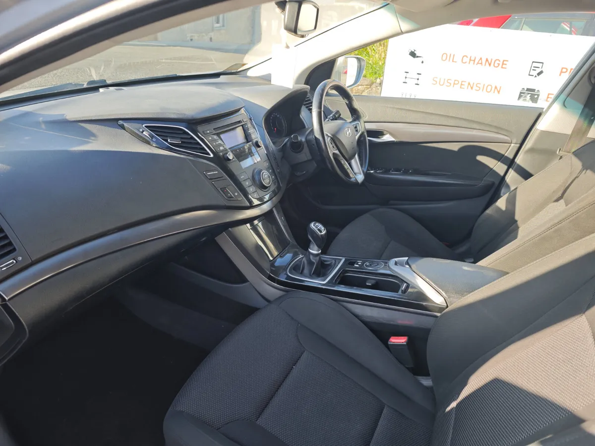 Hyundai i40 2013 Executive 1.7 Diesel - Image 4