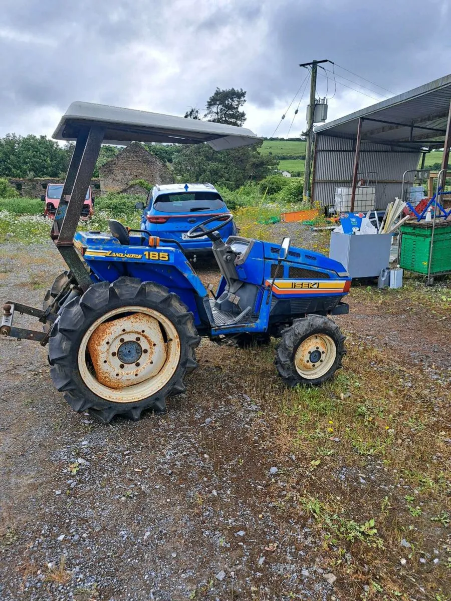 A lovely garden tractor - Image 1