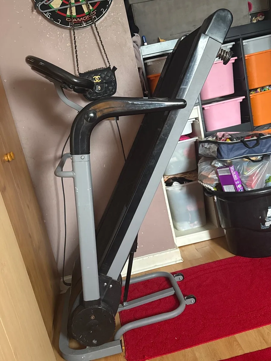 Treadmill - Image 1