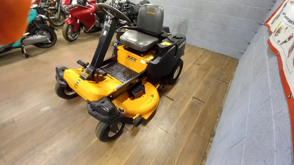 Cub Cadet ZX2 Zero Turn Mower - Image 2