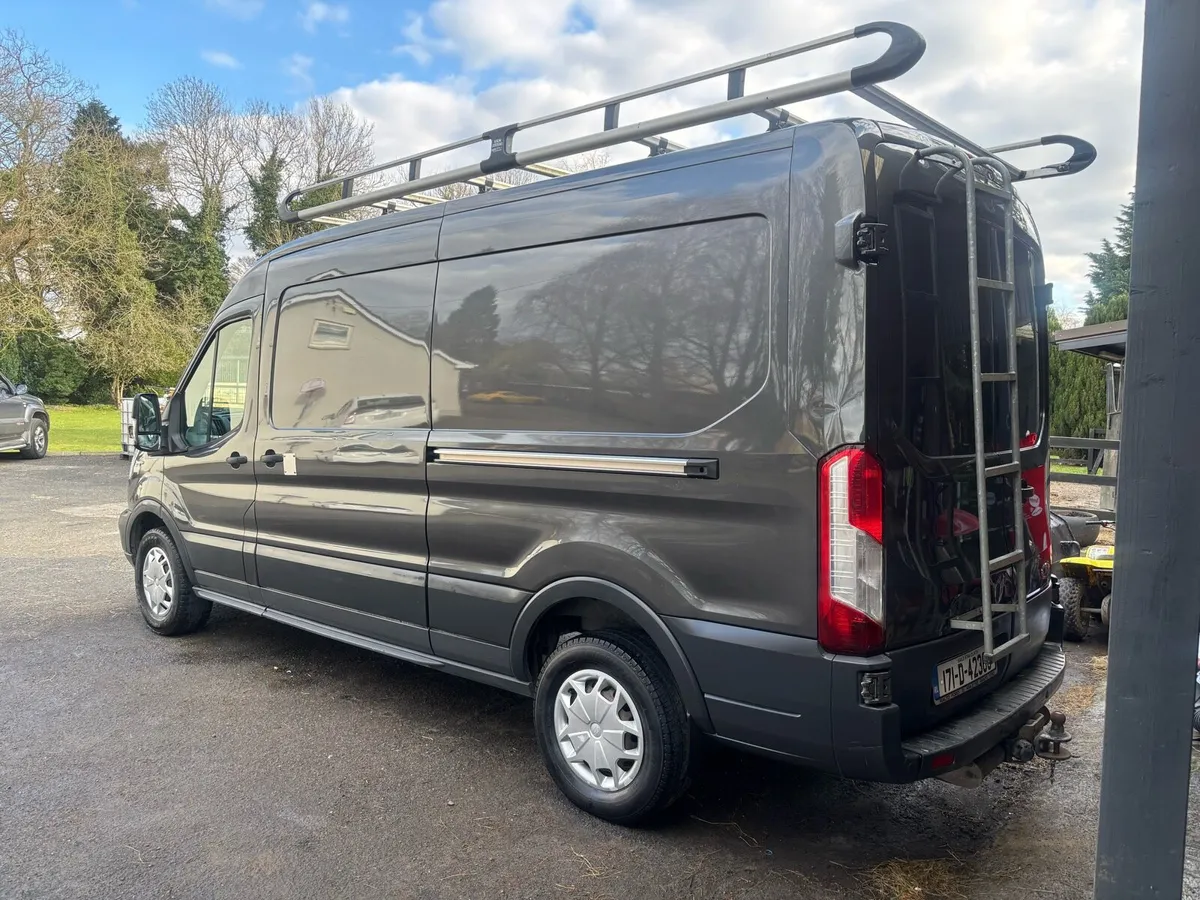 Ford Transit - Image 4