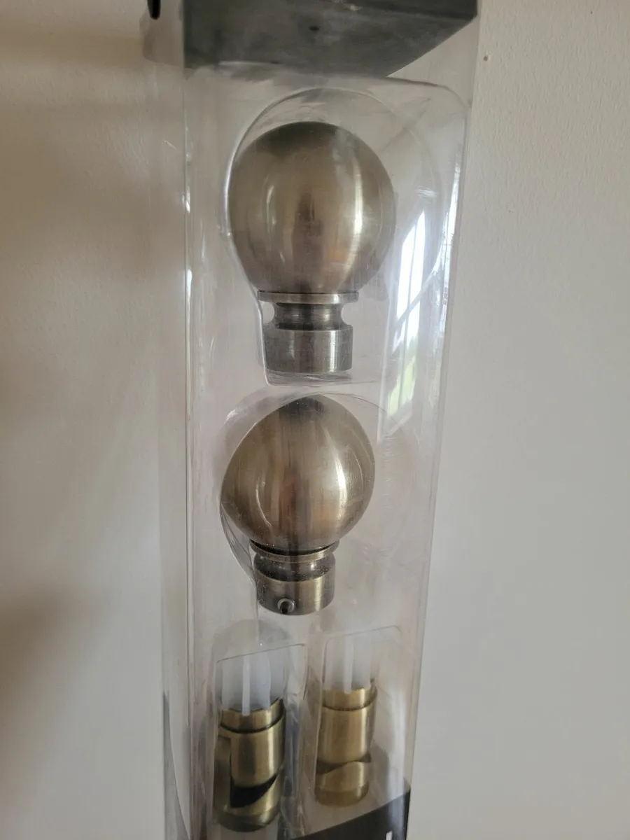 Curtain pole - Image 4