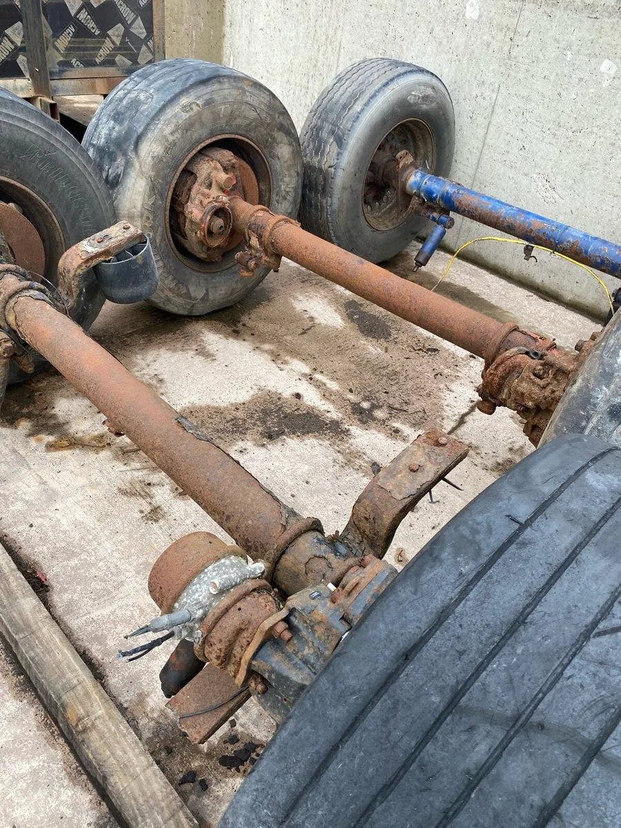 Trailer axels - Image 3