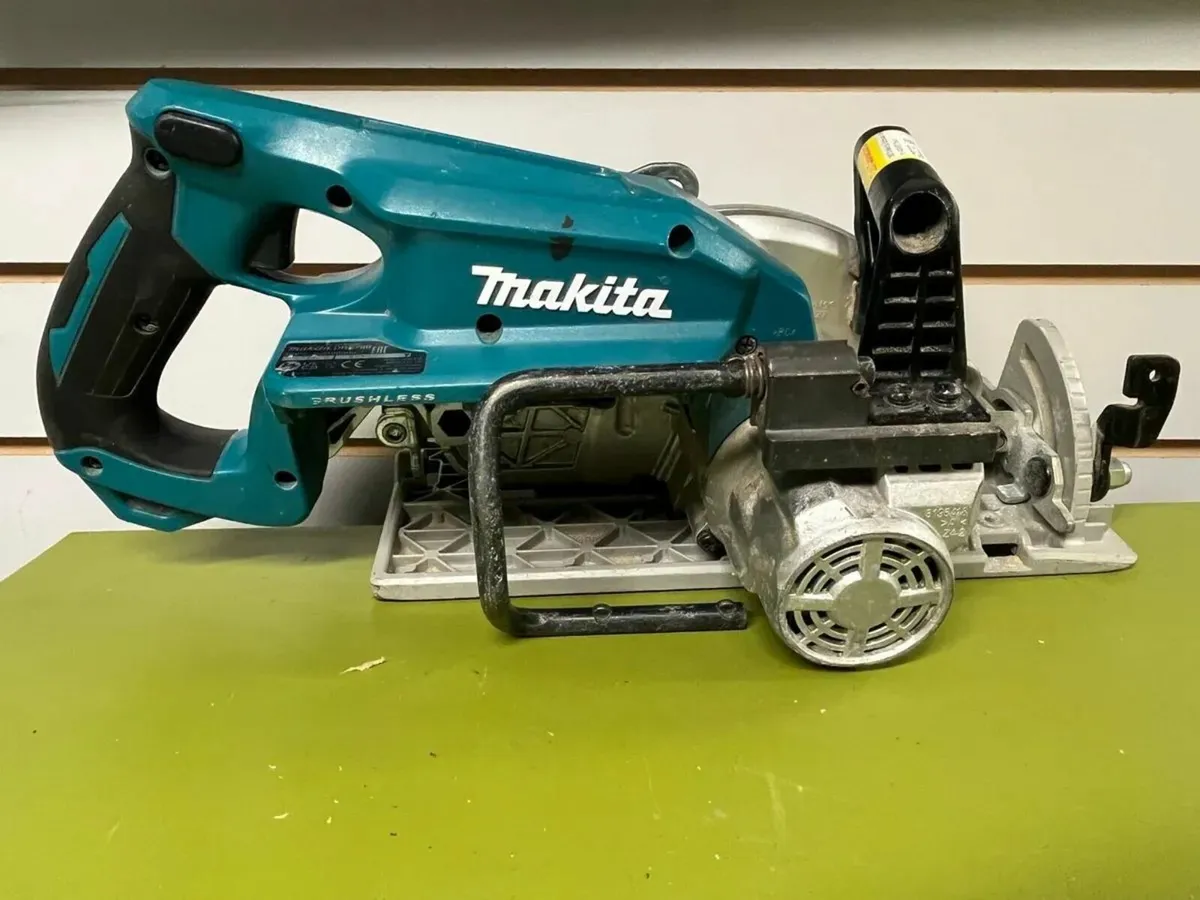 Makita Circular saw 36V - Image 2