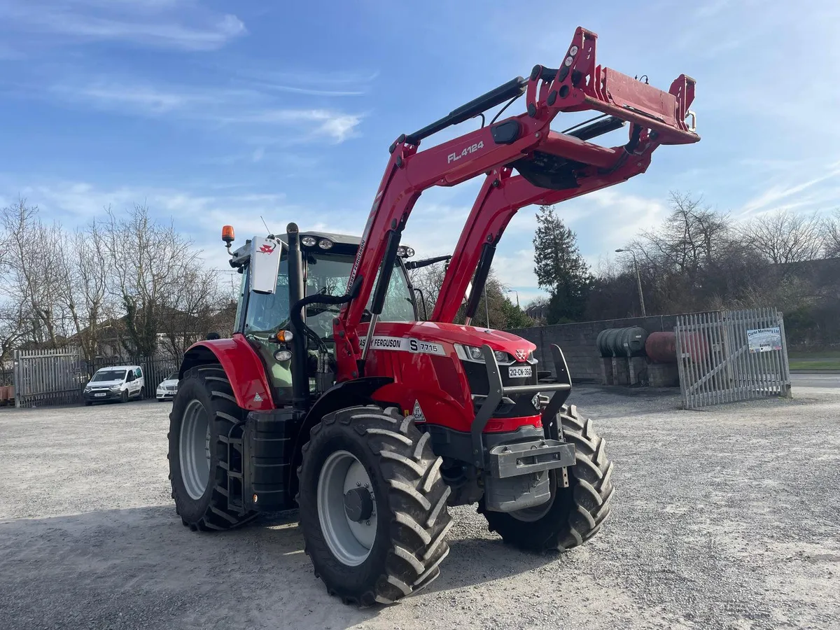 Massey Ferguson 7715 💥 AS NEW!! LOW HOURS 💥 - Image 1