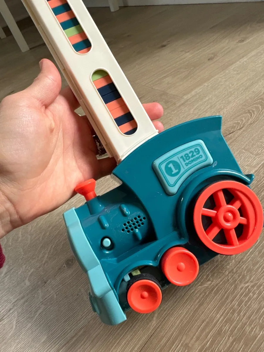 Toy train - Image 4