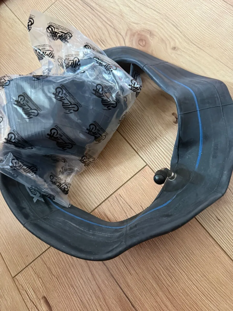 10x2,5 Angle valve inner tube electric scooter