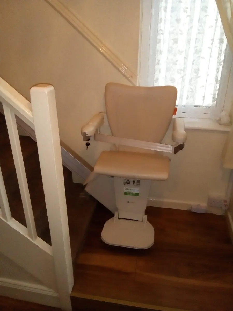 Stair chair - Image 1