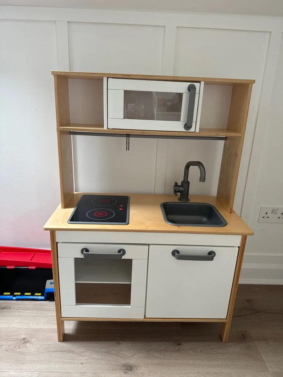 Kids kitchen - Image 1