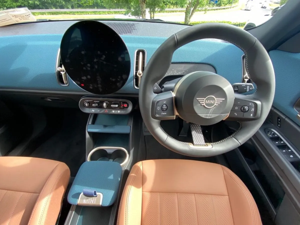 MINI COUNTRYMAN Cooper Exclusive - Image 4