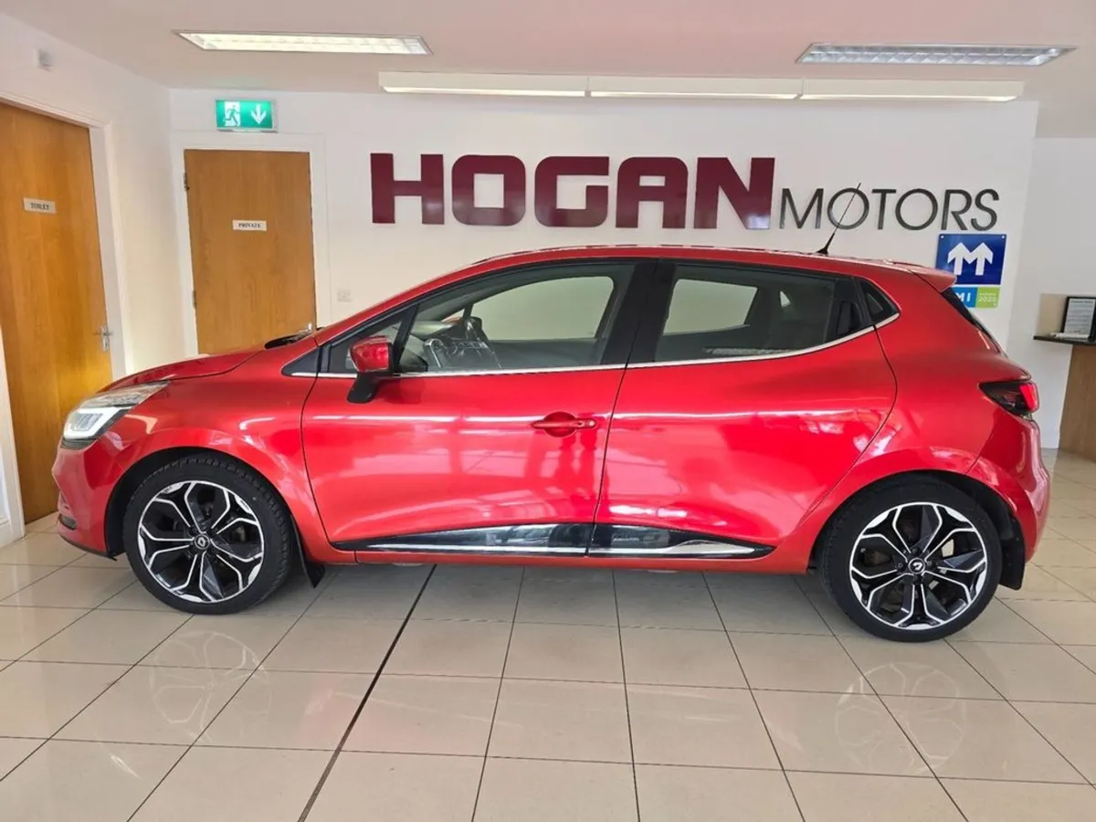Renault Clio Dynamique S NAV Diesel Automatic - Image 4