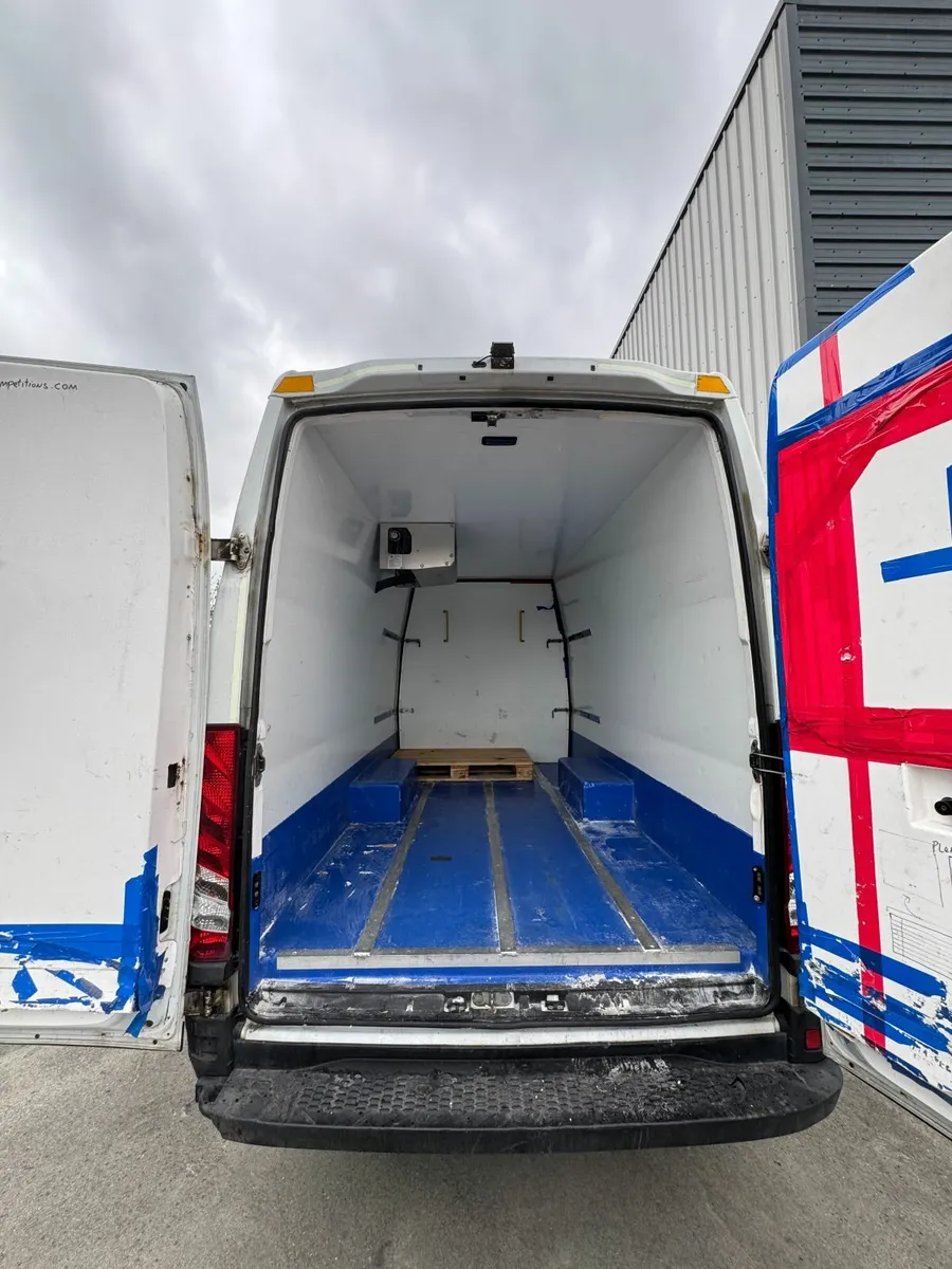 Iveco Daily 35c16 - 2021 - Image 2