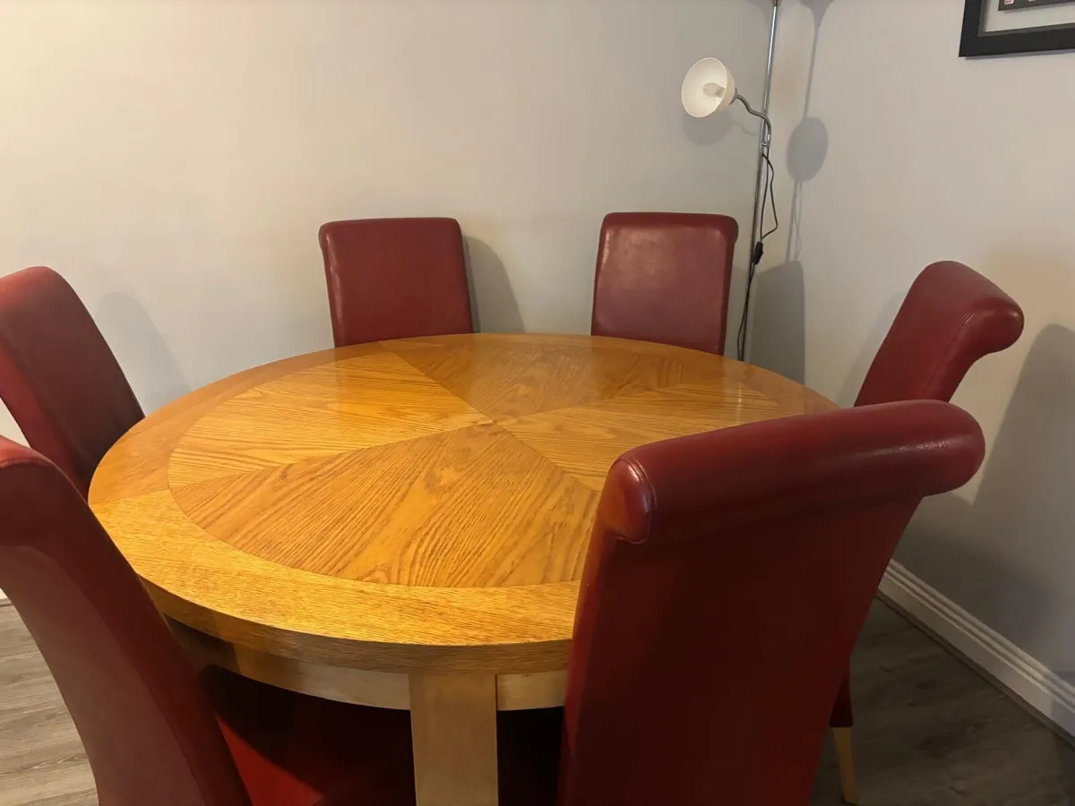 Dining table - Image 3