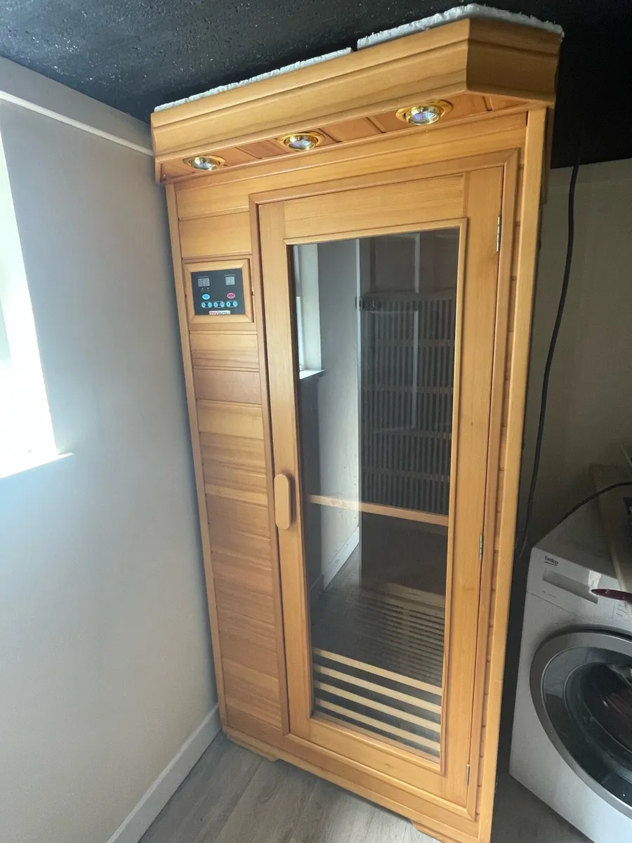 One person infrared sauna