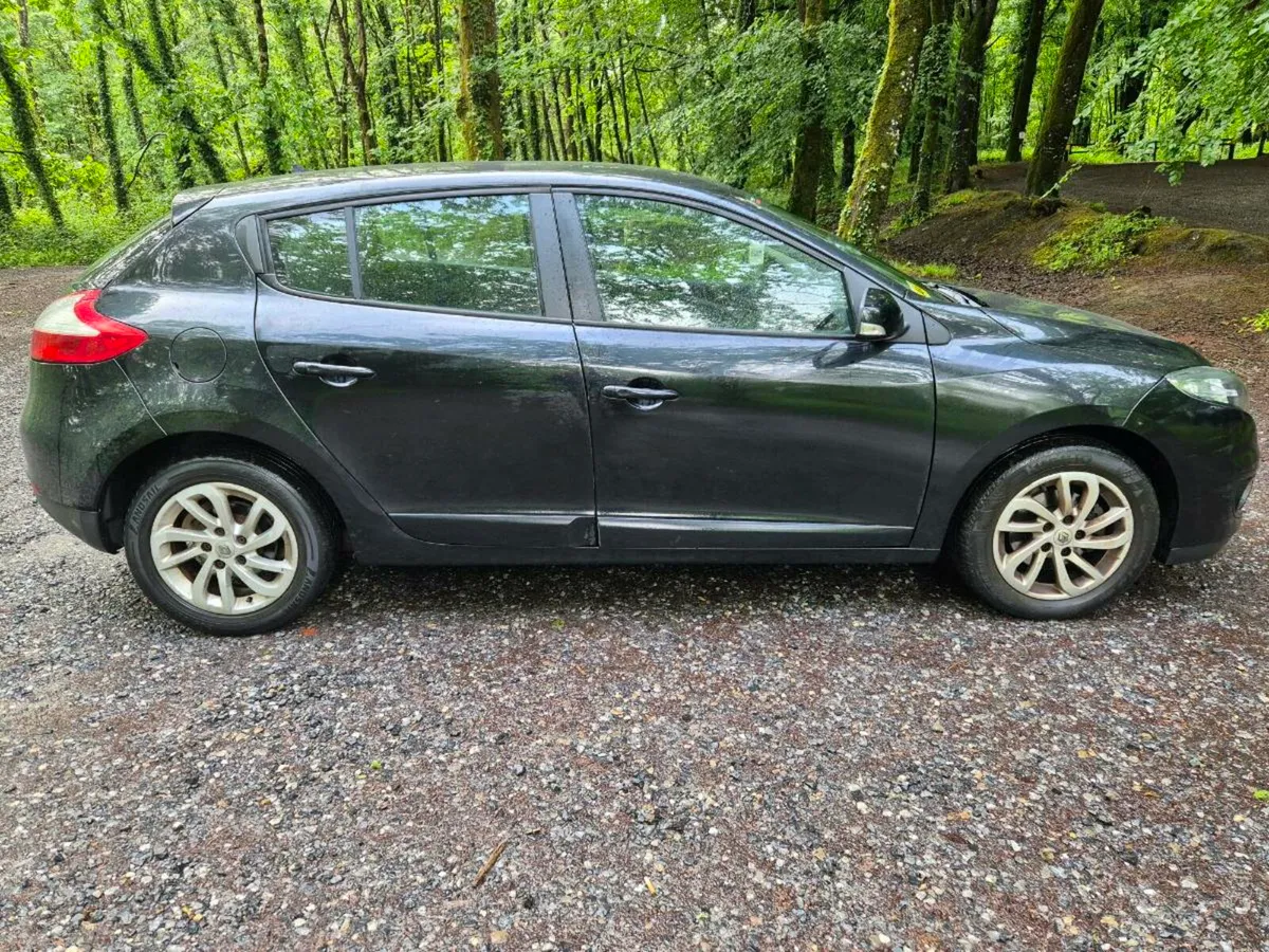 132 Renault Megane 1.5 dci NCT 4-26 - Image 2