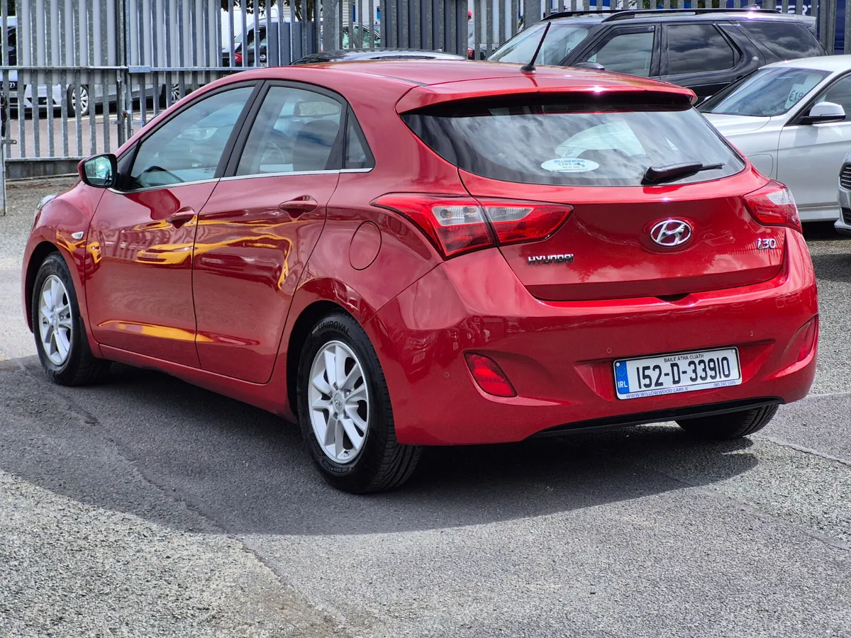 Hyundai i30 1 6crdi deluxe 5dr 2015 - Image 4