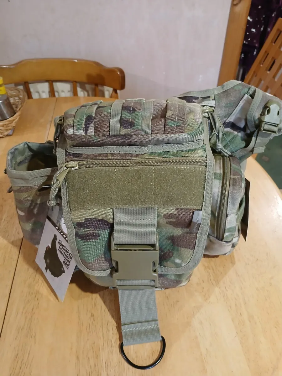 Tactical shoulder bag - Image 1