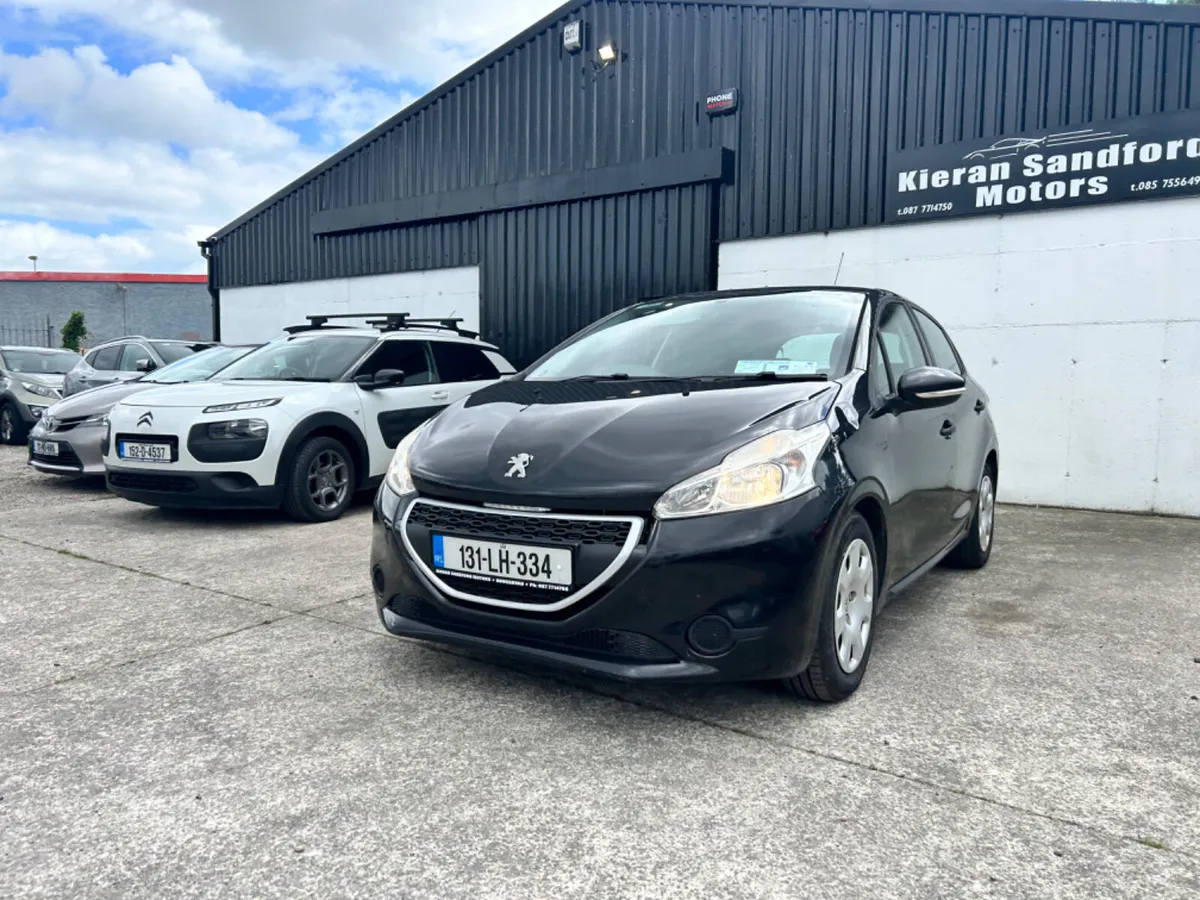 2013 Peugeot 208 - Image 3