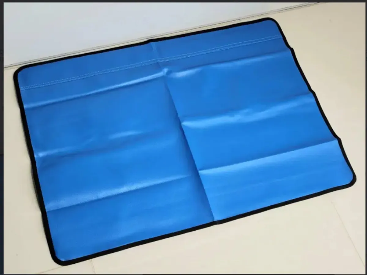 Magnetic Workshop Wing Cover BERGEN - Image 1