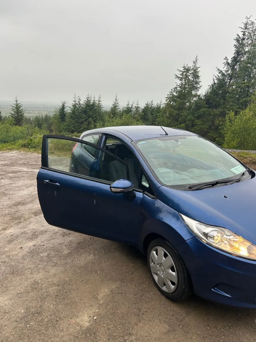 Ford Fiesta 2009 - Image 1