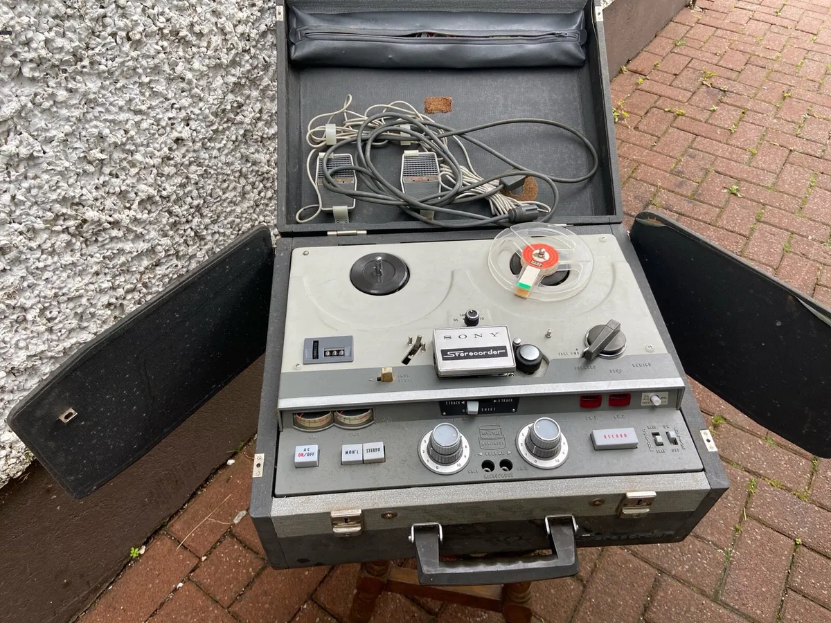 Vintage.  Sony.   Sterecorder - Image 2