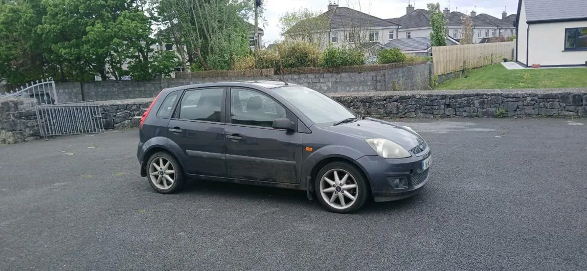 Ford fiesta nct till January - Image 3