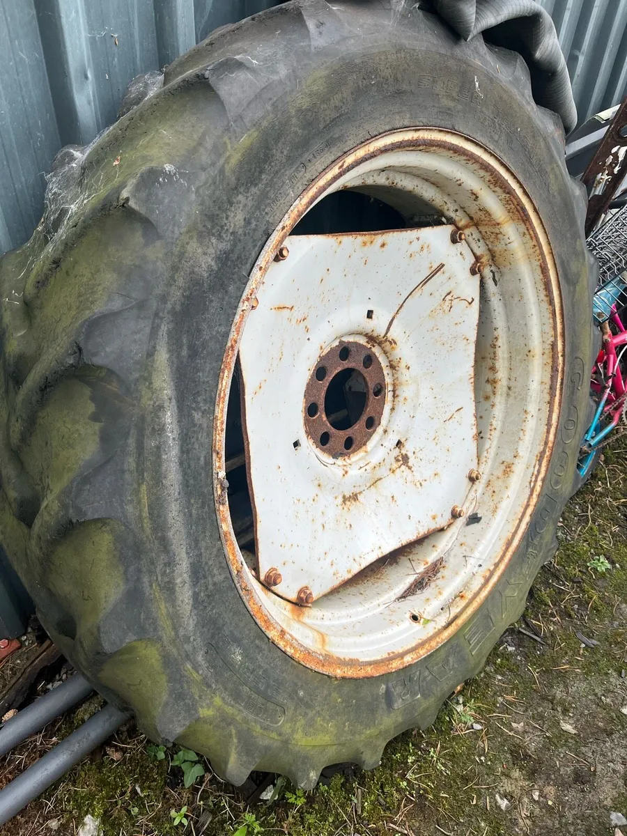 38” Ford wheels - Image 1