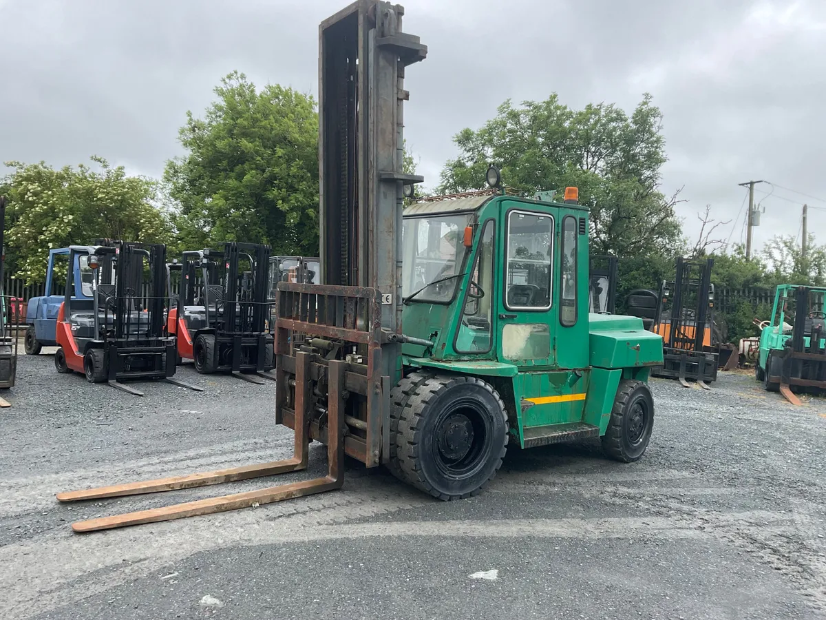 FORKLIFT - Image 3