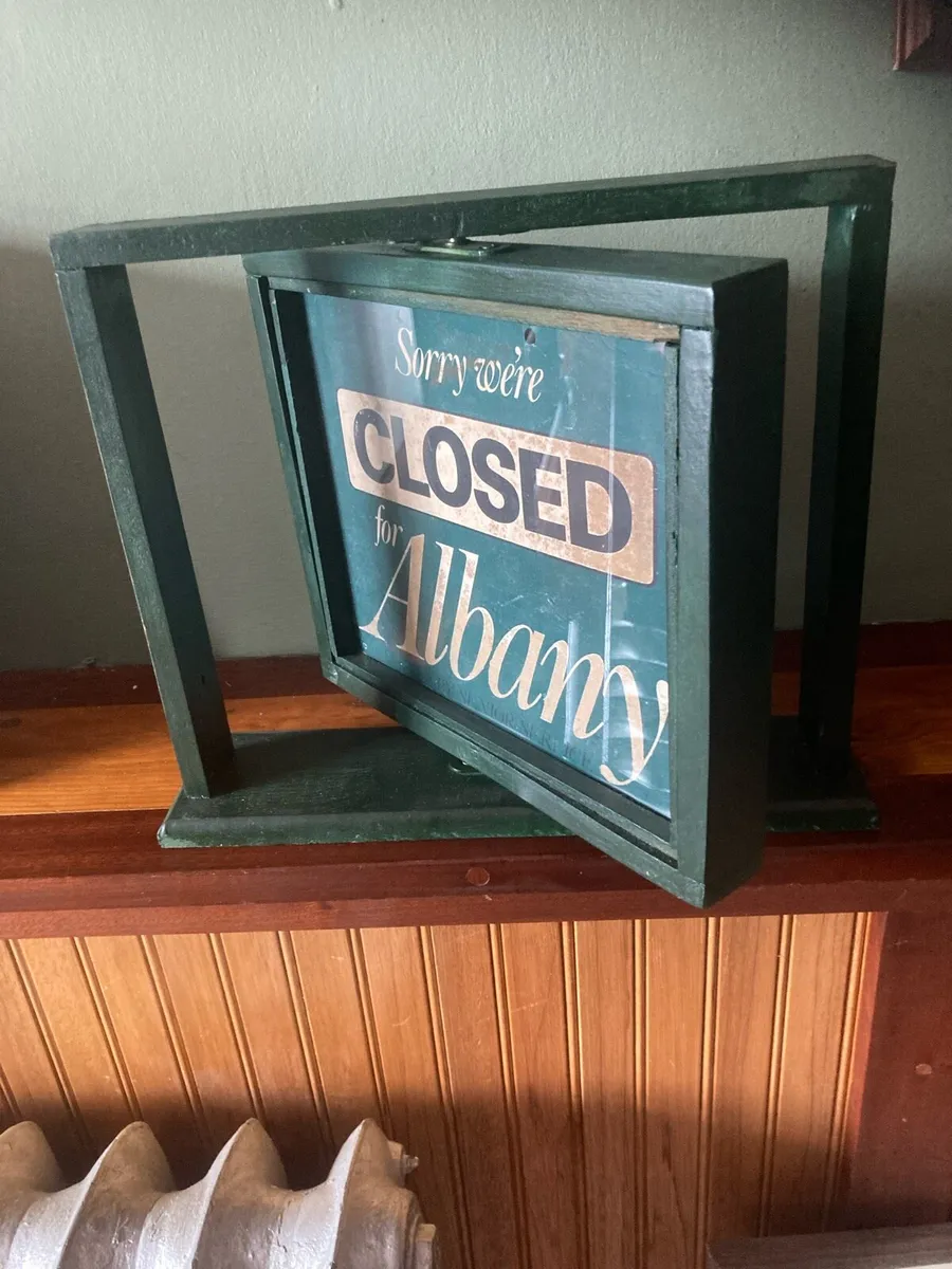 Pub Memorabilia - Image 3