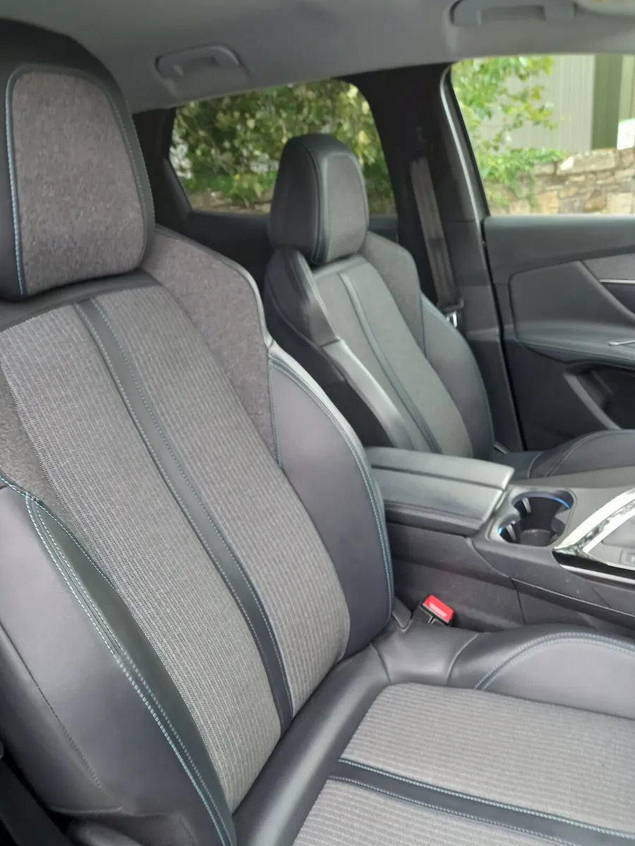 2021 Peugeot 3008 1.2 Petrol - Image 4