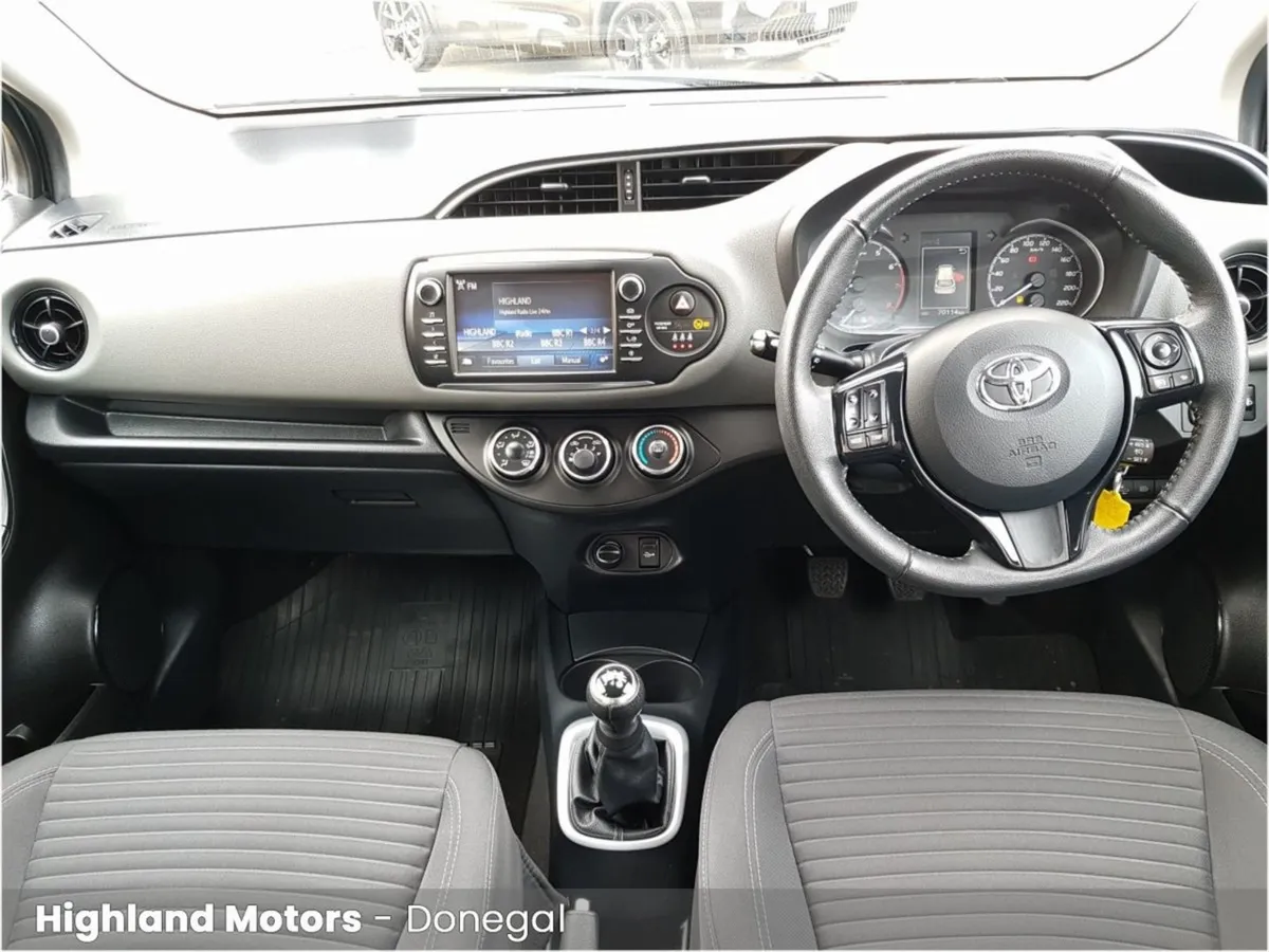 Toyota Yaris 1.0 Vvt-i 5Dr Luna - Image 2