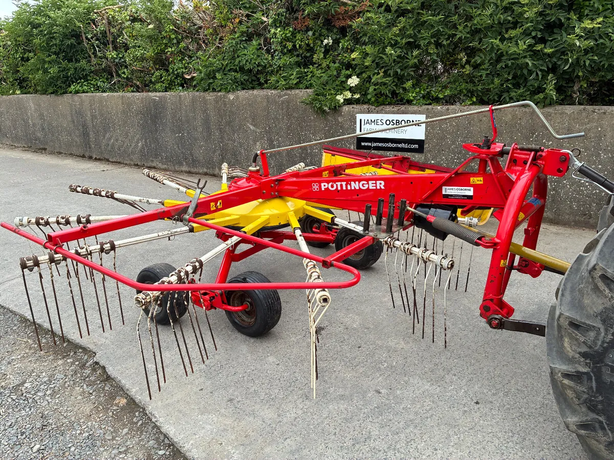 Pottinger EuroTop 421N Rake - Image 1