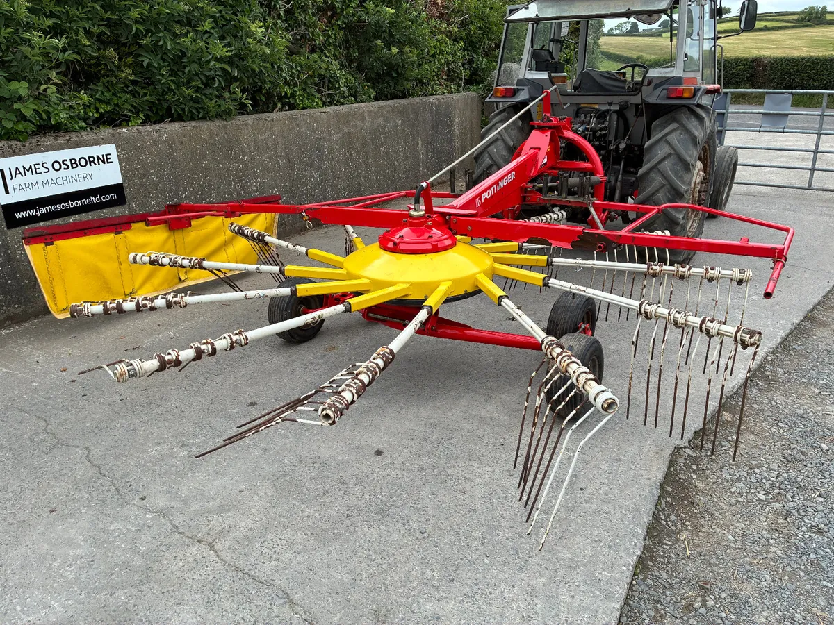 Pottinger EuroTop 421N Rake - Image 2