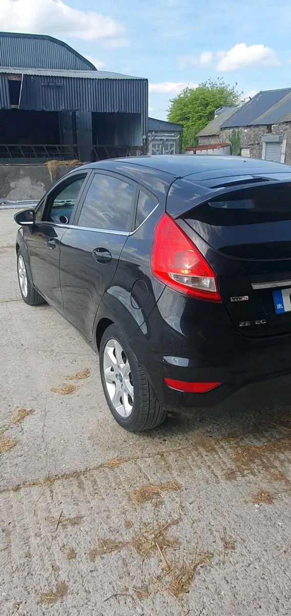 Ford fiesta 2009 1.4tdci - Image 4