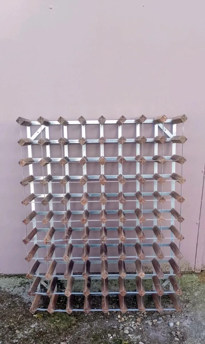 Wine rack - Image 1