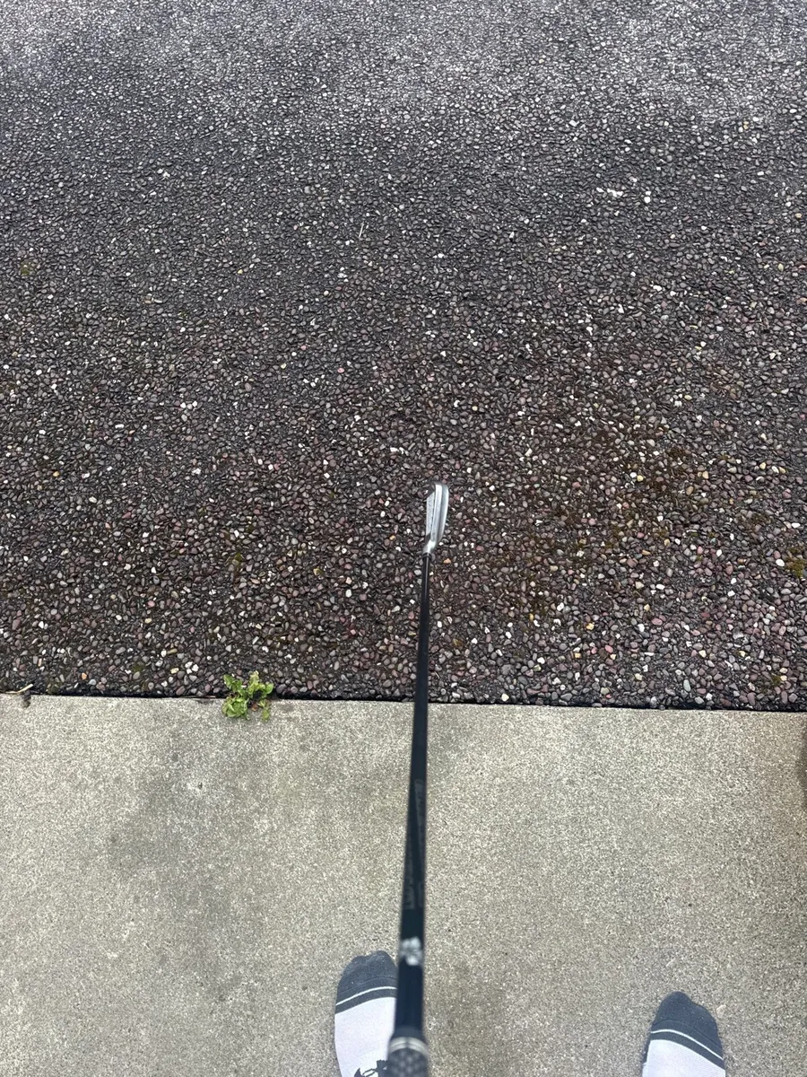 Taylormade 2 Iron - Image 3