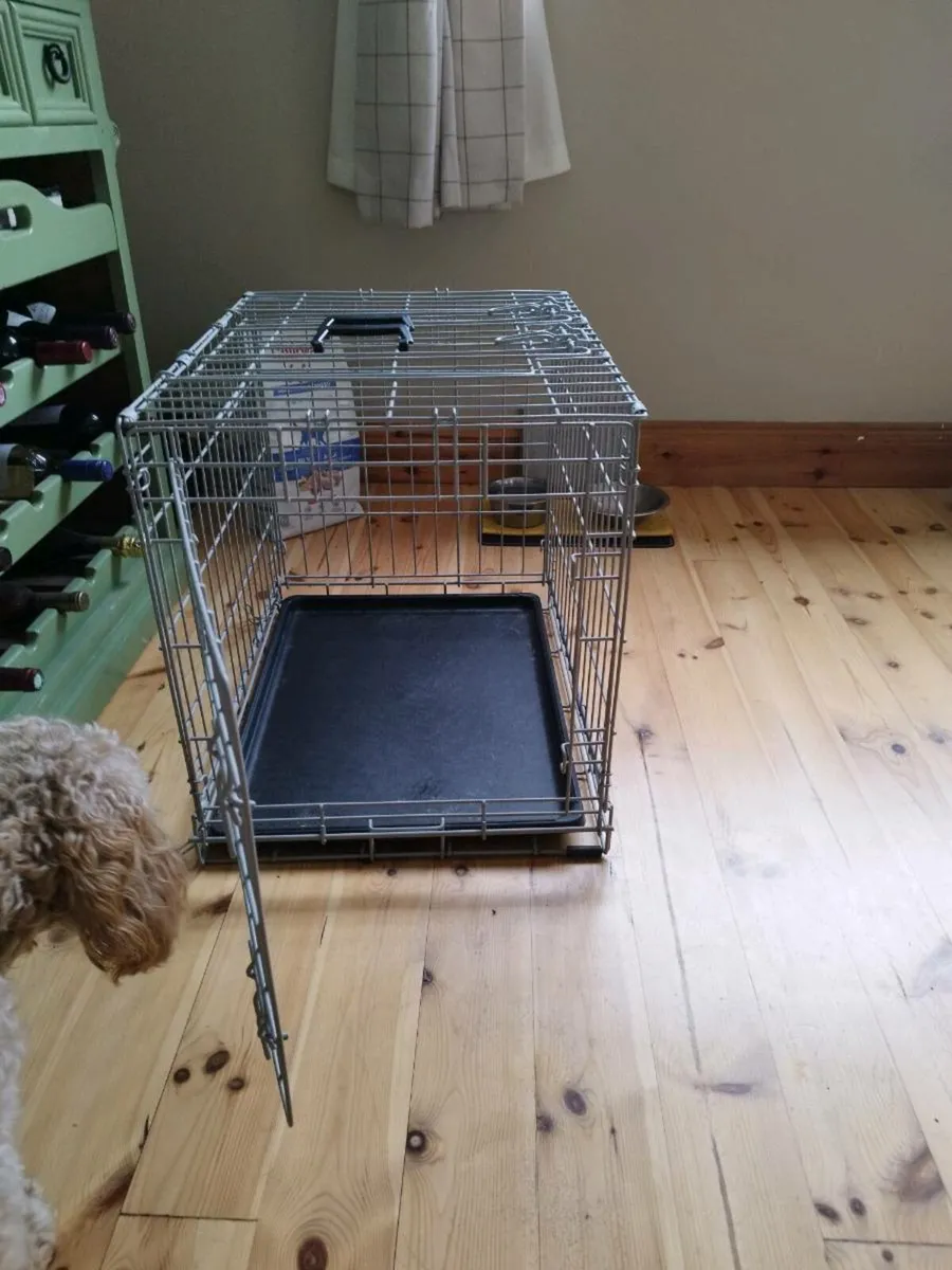 Dog crate - Image 1