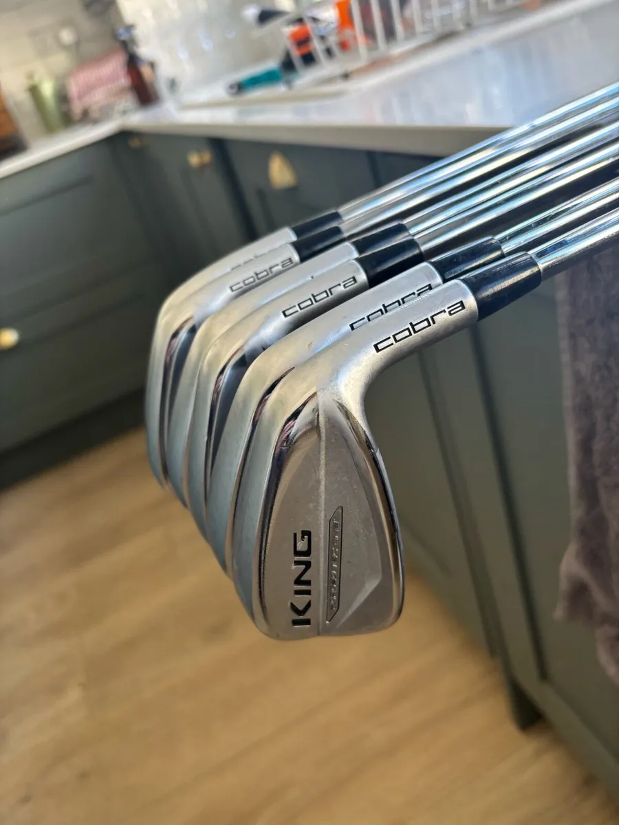 King cobra forged golf irons - Image 3