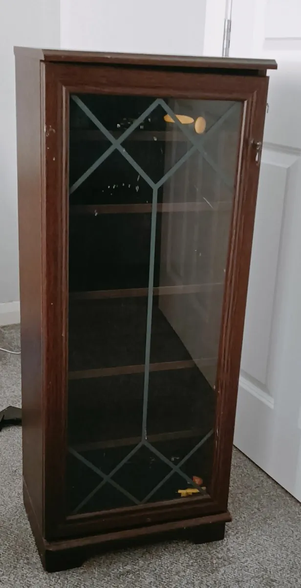 Glass Cubboard - Image 3