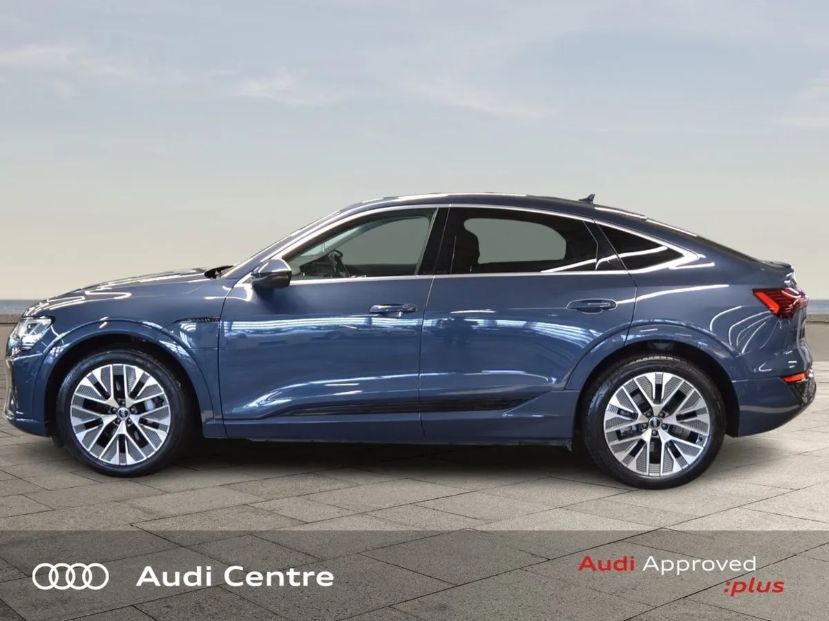 Audi Q8 SB 55 Etron Quattro 300KW Sport - Image 3